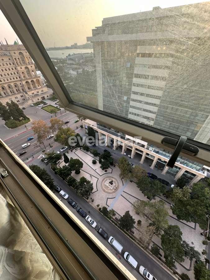 Rent, new building, 4 room, 165 m², Baku, Sabail r, 28 may m.