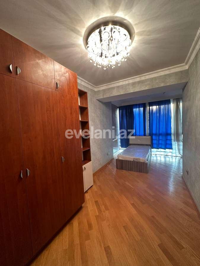 Rent, new building, 4 room, 165 m², Baku, Sabail r, 28 may m.