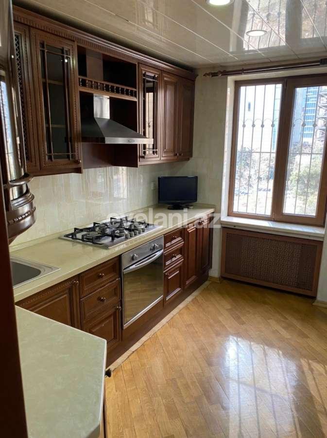 Sale, old building, 3 room, 85 m², Baku, Khatai r, Shah Ismail Khatai m.