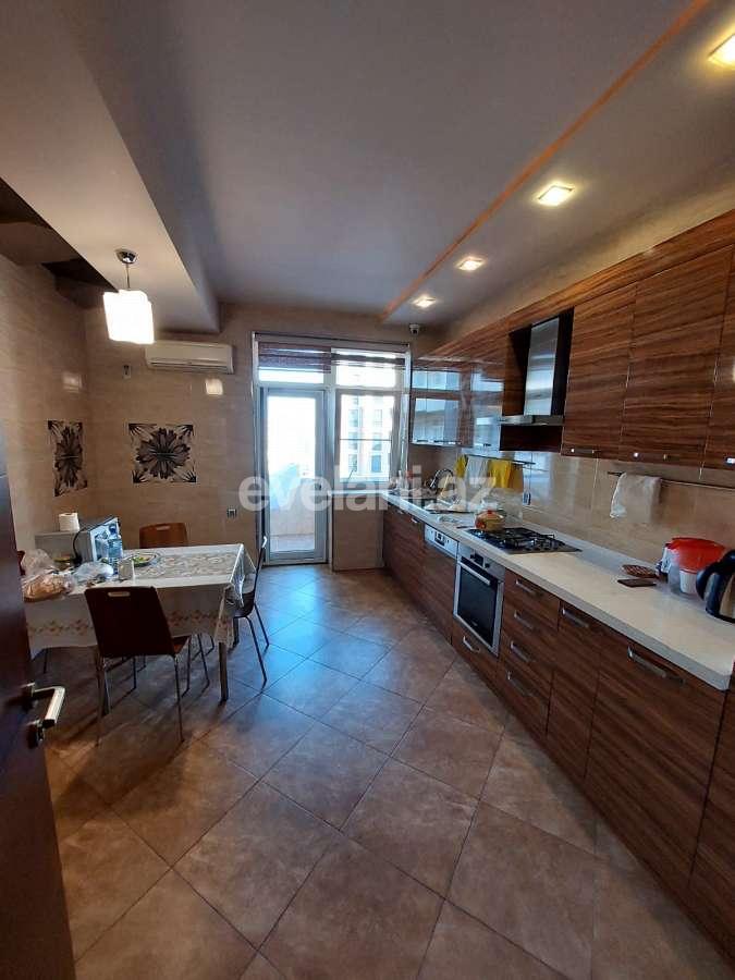 Сдаётся, новостройка, 4-комнаты, 150 m², Баку, Хатаинский r, Шах Исмаил Хатаи m.