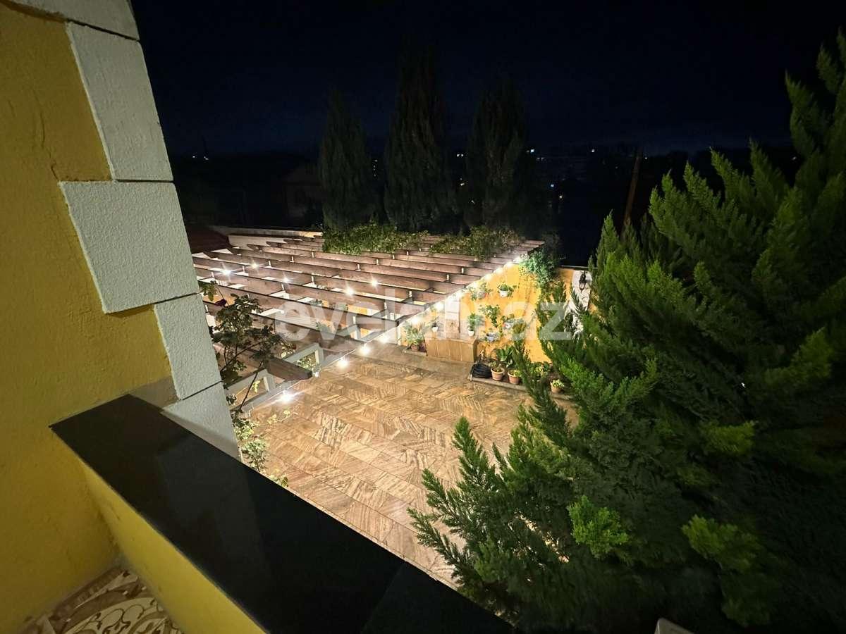 Satılır, həyət evi / bağ, 6 otaqlı, 190 m², Bakı, Suraxanı r, Qaraçuxur q.