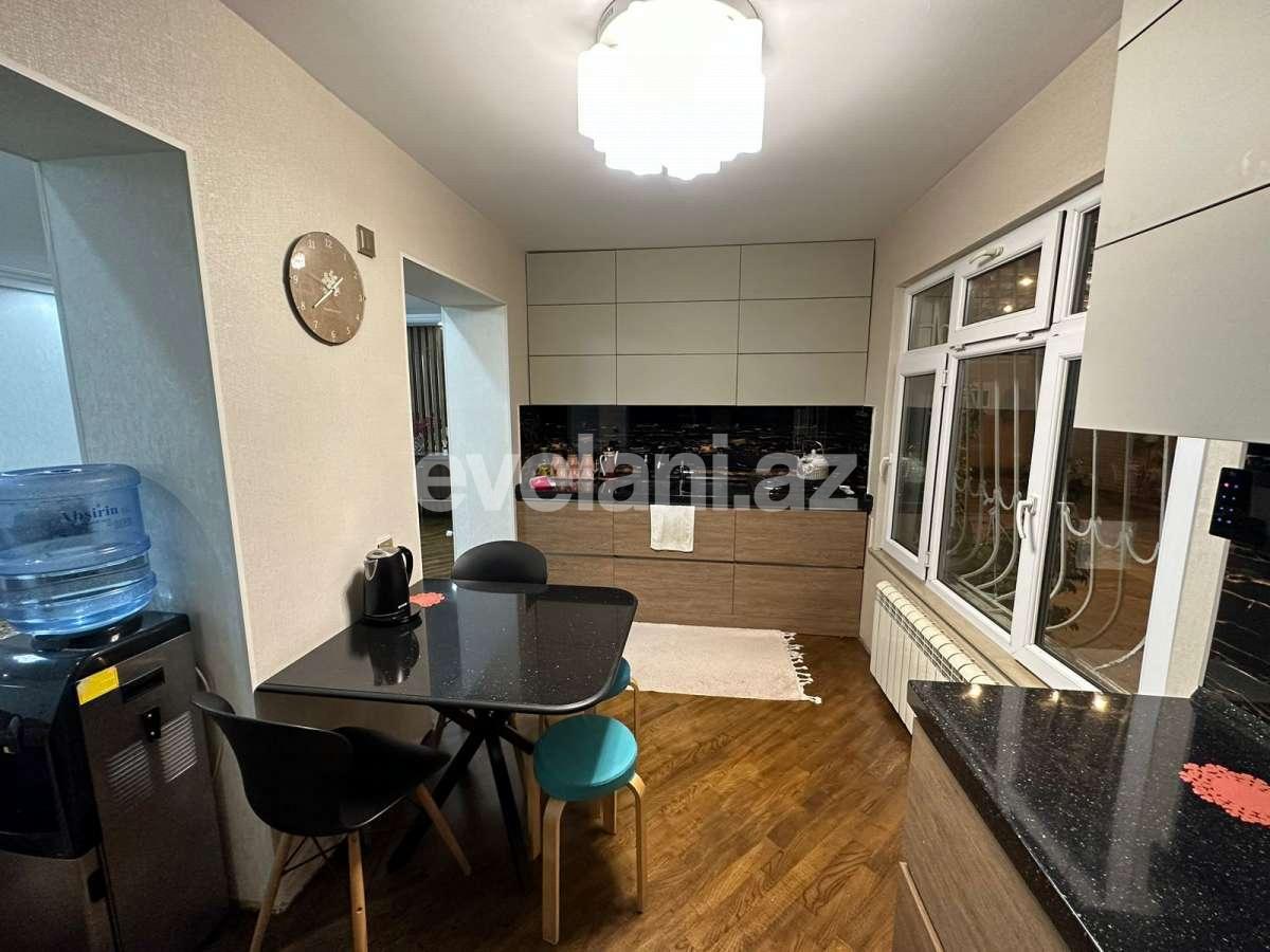 Satılır, həyət evi / bağ, 6 otaqlı, 190 m², Bakı, Suraxanı r, Qaraçuxur q.