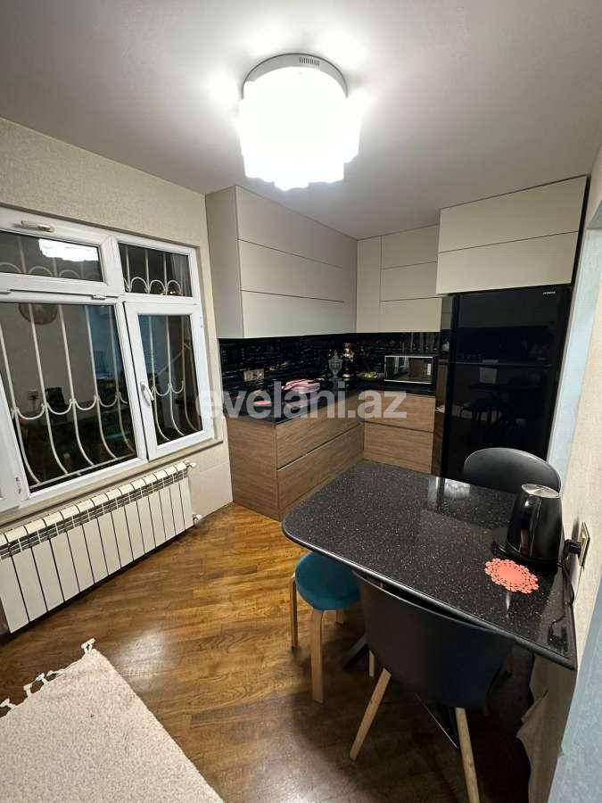 Satılır, həyət evi / bağ, 6 otaqlı, 190 m², Bakı, Suraxanı r, Qaraçuxur q.