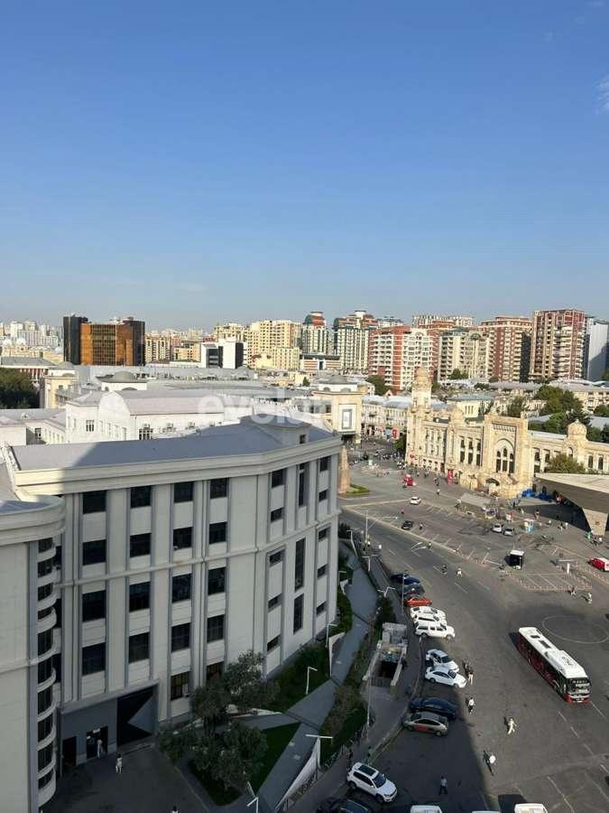 Kirayə verilir, yeni tikili, 3 otaqlı, 140 m², Bakı, Nəsimi r, 28 may m.