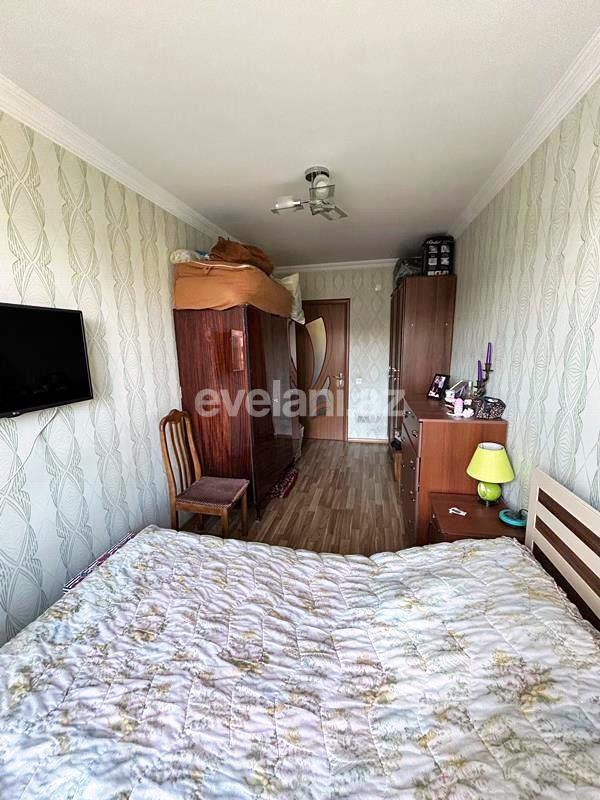 Satılır, köhnə tikili, 3 otaqlı, 70 m², Bakı, Nizami r, 8-ci kilometr q, Qara Qarayev m.