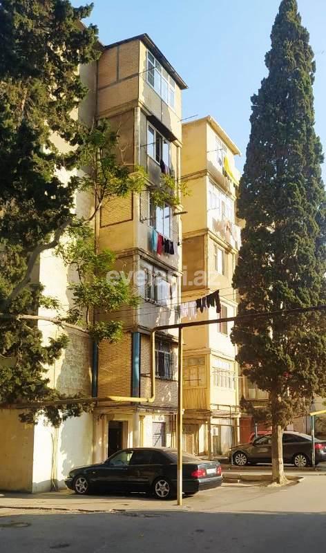 Satılır, köhnə tikili, 3 otaqlı, 70 m², Bakı, Nizami r, 8-ci kilometr q, Qara Qarayev m.