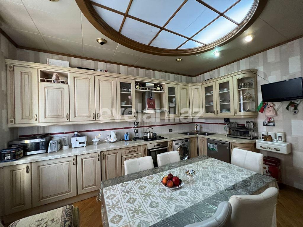 Satılır, həyət evi / bağ, 6 otaqlı, 430 m², Bakı, Xətai r, Həzi Aslanov q, Həzi Aslanov m.