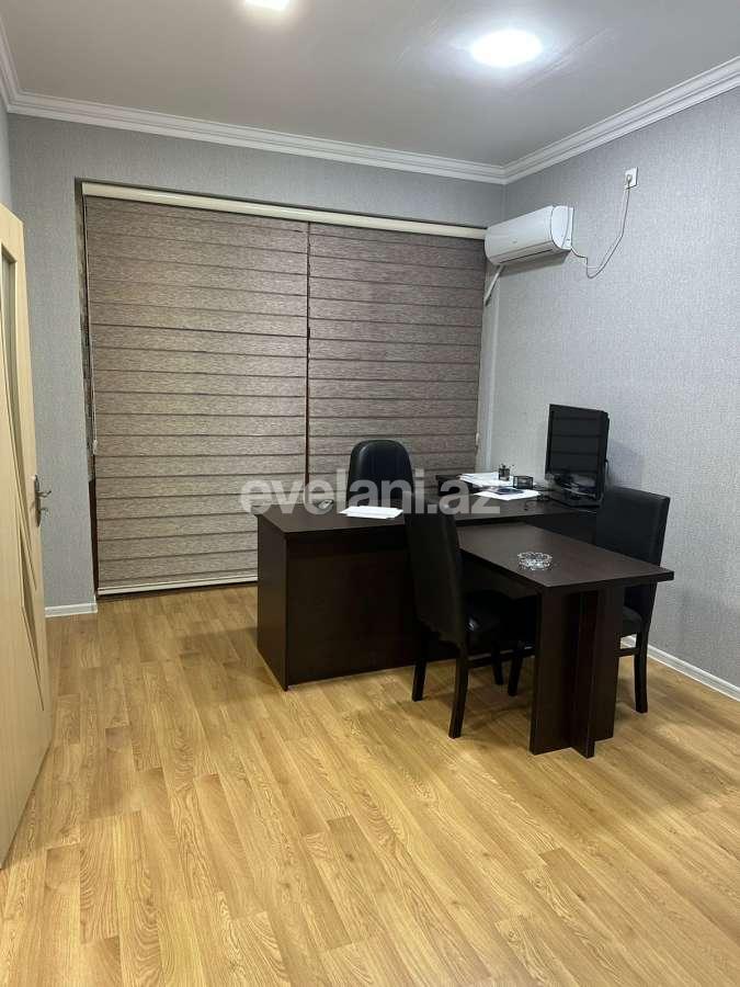 Сдаётся, офис, 3-комнаты, 90 m², Баку, Хатаинский r, Шах Исмаил Хатаи m.