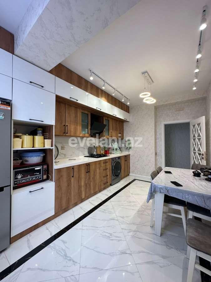 Satılır, yeni tikili, 4 otaqlı, 136 m², Bakı, Nizami r, Neftçilər m.