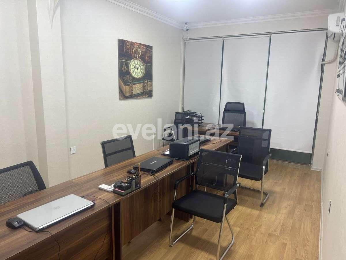 Сдаётся, офис, 2-комнаты, 46 m², Баку, Хатаинский r, Шах Исмаил Хатаи m.