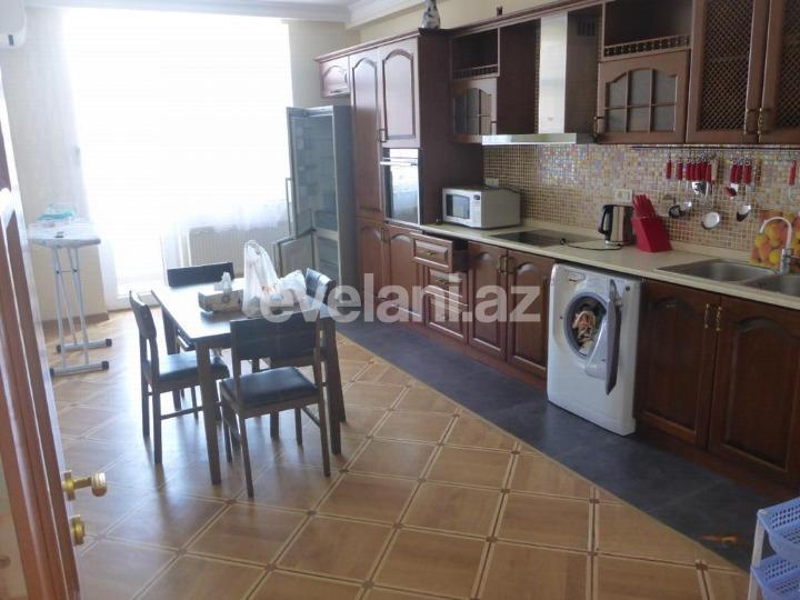 Kirayə verilir, yeni tikili, 3 otaqlı, 134 m², Bakı, Xətai r, Şah İsmayıl Xətai m.