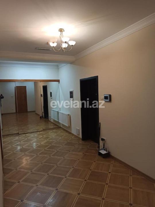 Kirayə verilir, yeni tikili, 3 otaqlı, 134 m², Bakı, Xətai r, Şah İsmayıl Xətai m.
