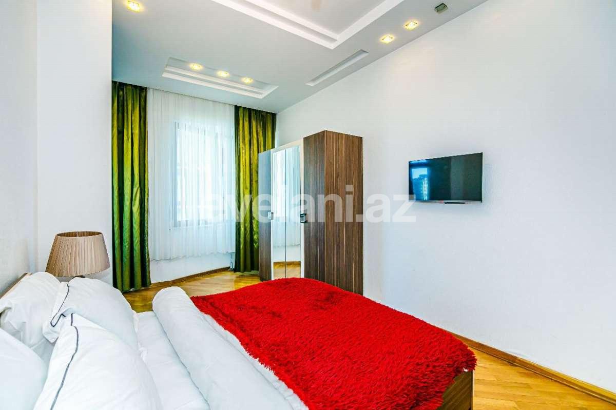 Kirayə verilir, yeni tikili, 3 otaqlı, 120 m², Bakı, Xətai r, Şah İsmayıl Xətai m.