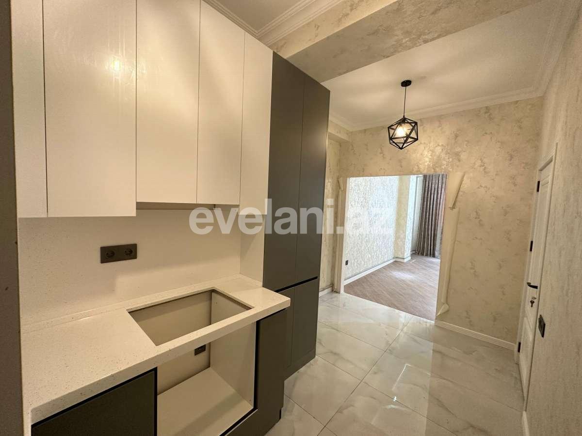 Продаётся, новостройка, 2-комнаты, 70 m², Баку, Низаминский r, Кара Караев m.