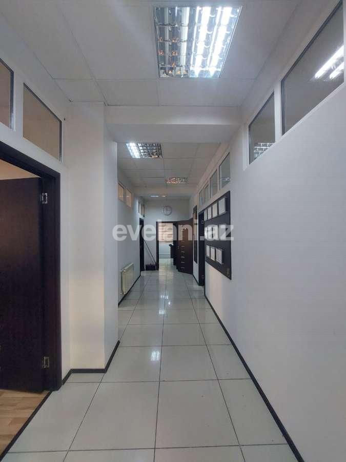 Rent, office, 8 room, 250 m², Baku, Nasimi r.