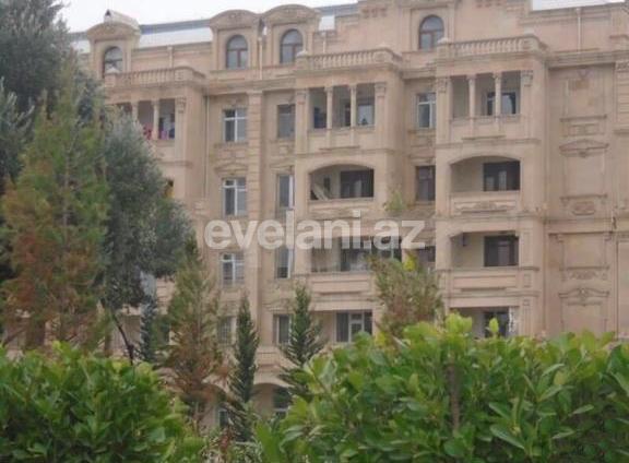 Sale, old building, 2 room, 60 m², Baku, Narimanov r, Ganjlik m.