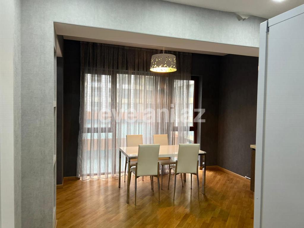 Kirayə verilir, yeni tikili, 2 otaqlı, 90 m², Bakı, Xətai r, Şah İsmayıl Xətai m.