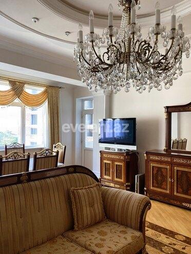 Rent, new building, 4 room, 209 m², Baku, Nasimi r, 28 may m.
