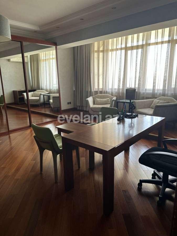 Rent, office, 7 room, 400 m², Baku, Yasamal r, Elmlar Akademiyası m.