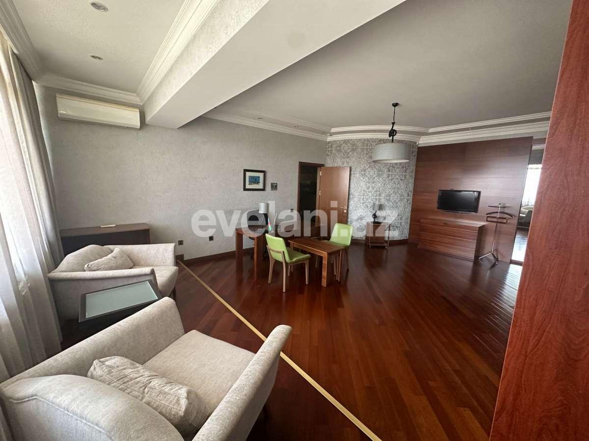 Rent, office, 7 room, 400 m², Baku, Yasamal r, Elmlar Akademiyası m.