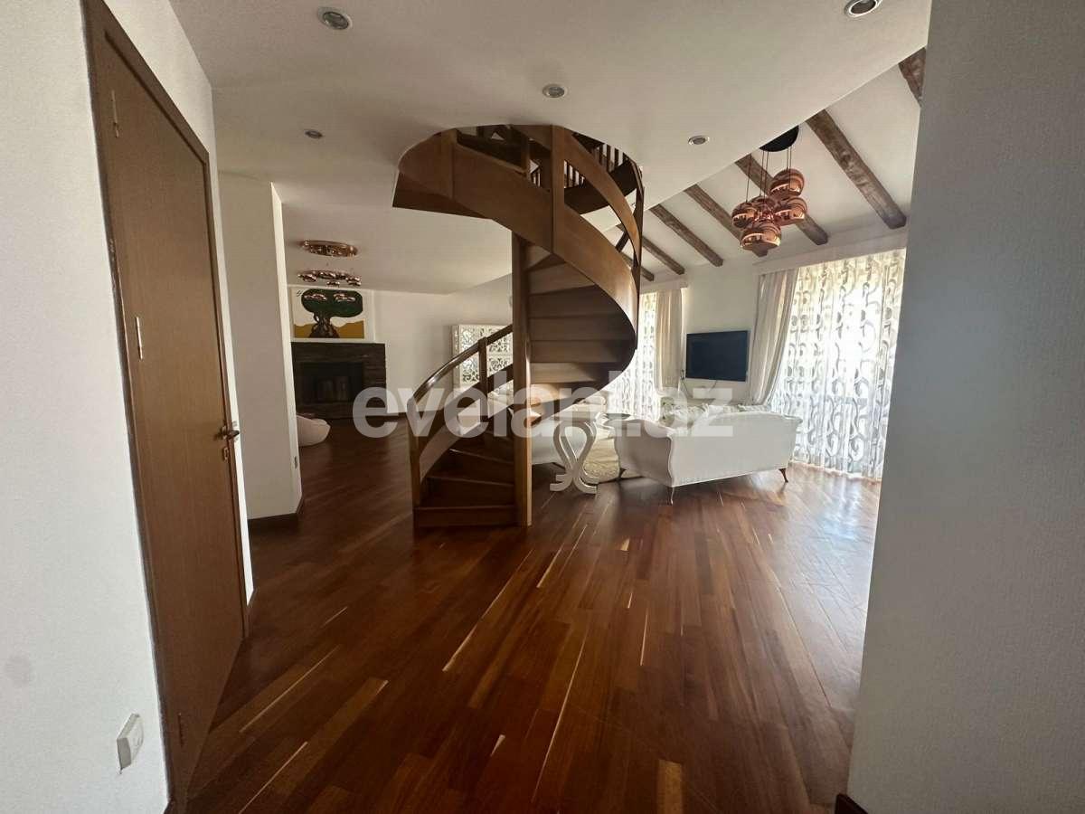 Rent, office, 7 room, 400 m², Baku, Yasamal r, Elmlar Akademiyası m.