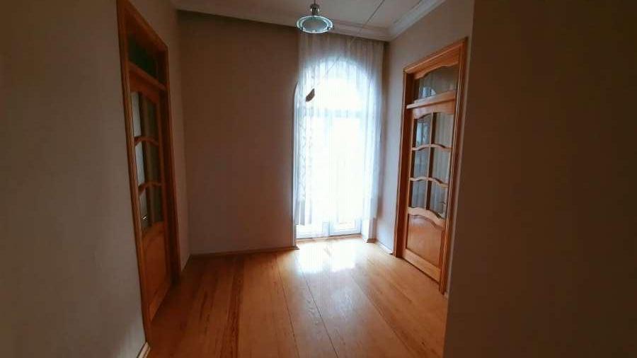 Satılır, həyət evi / bağ, 5 otaqlı, 300 m², Bakı, Suraxanı r, Bülbülə q, Qara Qarayev m.