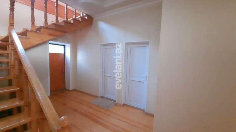 Satılır, həyət evi / bağ, 5 otaqlı, 300 m², Bakı, Suraxanı r, Bülbülə q, Qara Qarayev m.