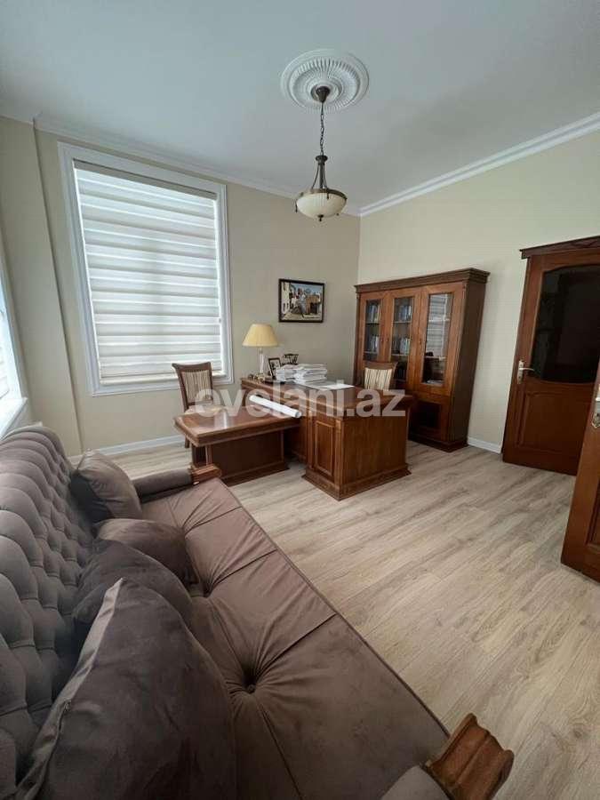Rent, office, 3 room, 90 m², Baku, Yasamal r, Nizami m.