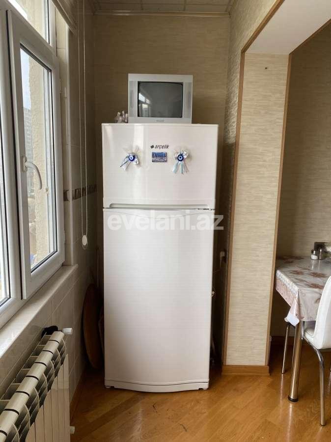 Satılır, köhnə tikili, 3 otaqlı, 80 m², Bakı, Nizami r, Neftçilər m.