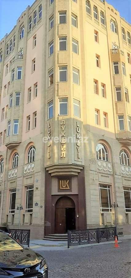 Sale, old building, 3 room, 110 m², Baku, Sabail r, Sahil m.