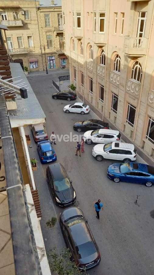 Sale, old building, 3 room, 110 m², Baku, Sabail r, Sahil m.
