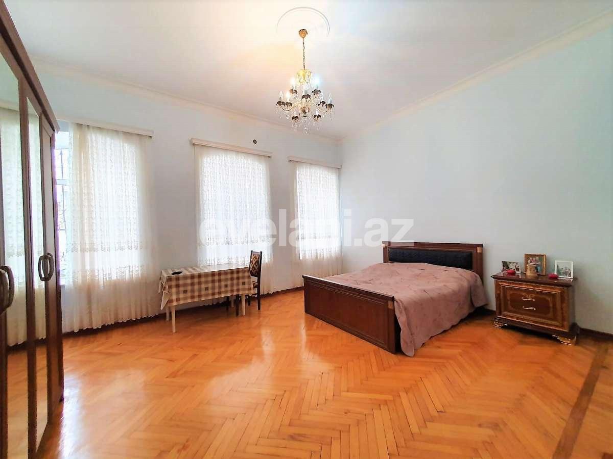 Продаётся, вторичка, 5-комнаты, 165 m², Баку, Ясамальский r, Ясамал p, Ичери Шехер m.