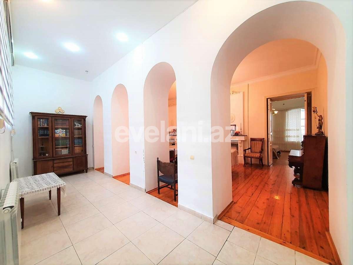 Продаётся, вторичка, 5-комнаты, 165 m², Баку, Ясамальский r, Ясамал p, Ичери Шехер m.