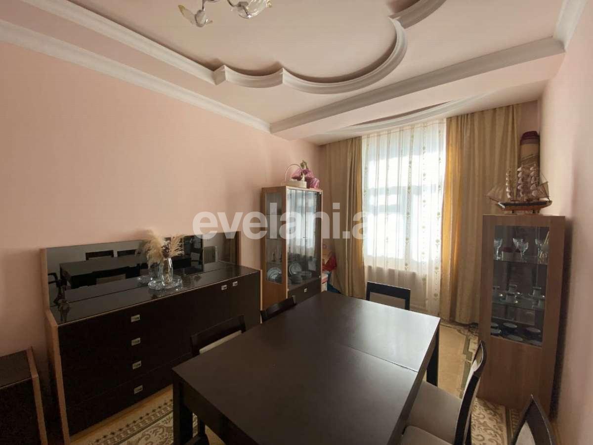 Satılır, yeni tikili, 5 otaqlı, 153 m², Bakı, Nizami r, Qara Qarayev m.