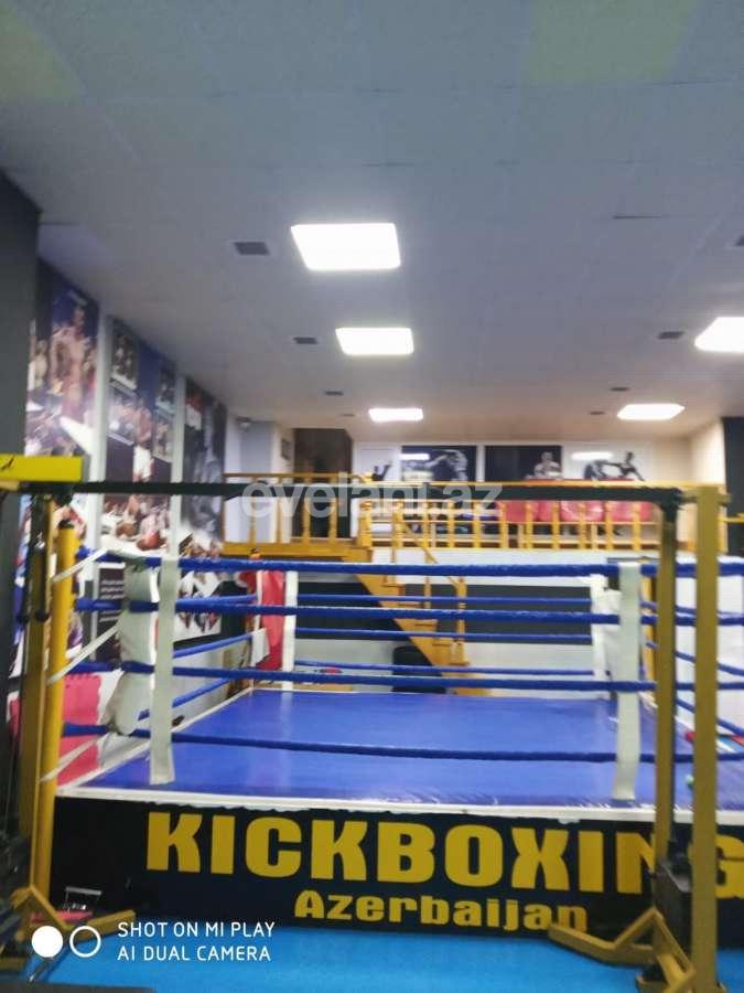 Satılır, ofis, 2 otaqlı, 220 m², Bakı, Binəqədi r, Azadlıq prospekti m.