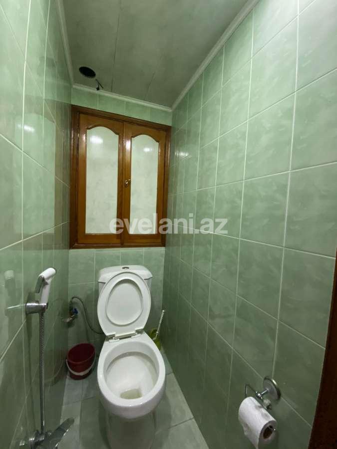 Satılır, köhnə tikili, 3 otaqlı, 80 m², Bakı, Nizami r, Xalqlar Dostluğu m.
