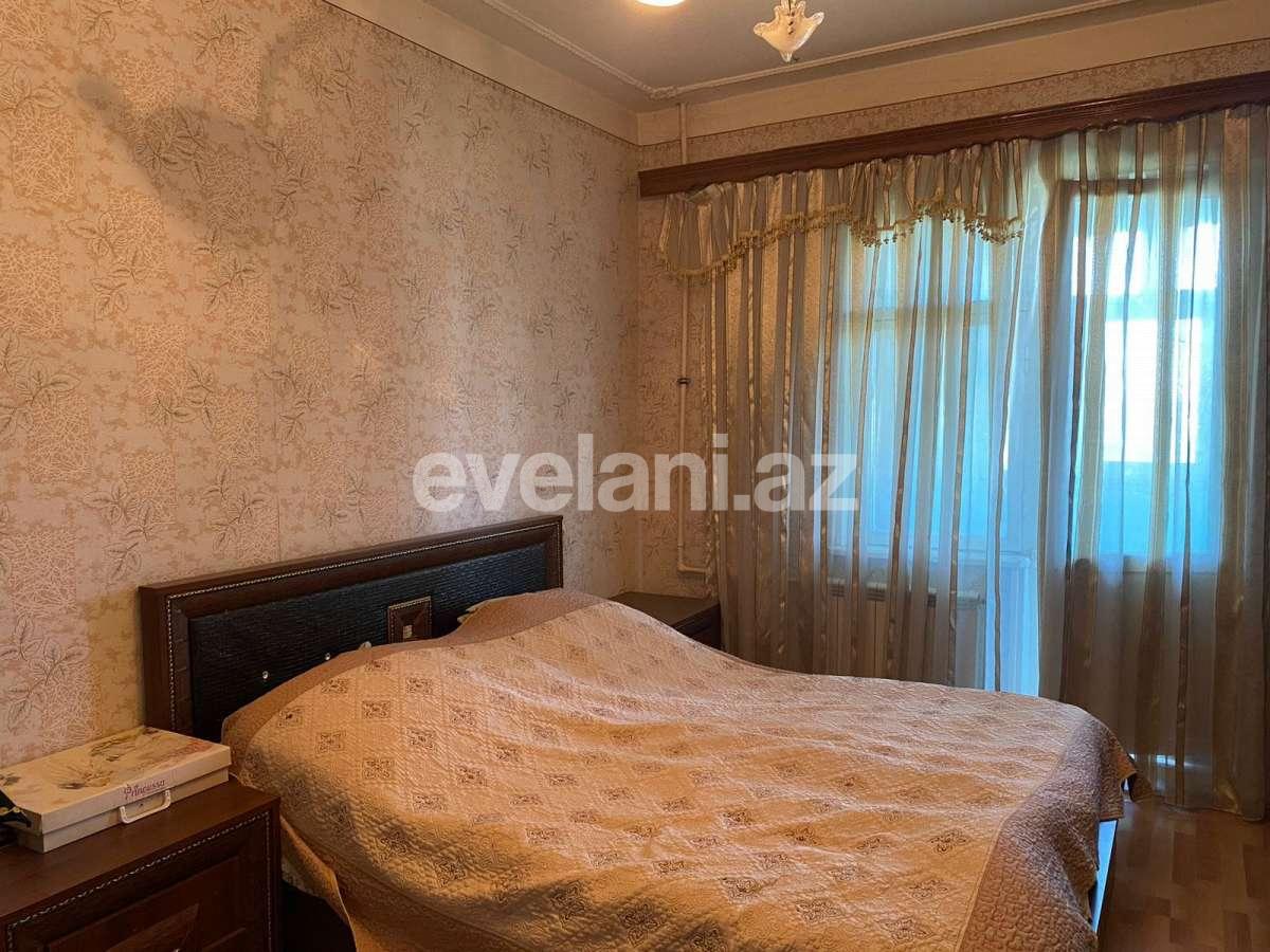 Satılır, köhnə tikili, 3 otaqlı, 80 m², Bakı, Nizami r, Xalqlar Dostluğu m.