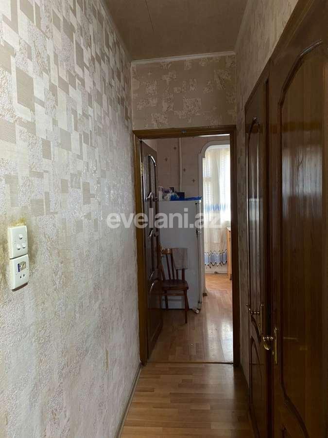 Satılır, köhnə tikili, 3 otaqlı, 80 m², Bakı, Nizami r, Xalqlar Dostluğu m.