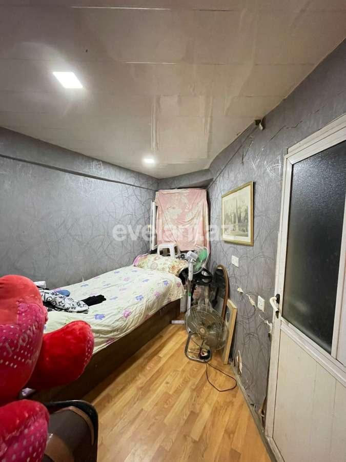 Satılır, köhnə tikili, 3 otaqlı, 50 m², Bakı, Səbail r, İçəri Şəhər m.