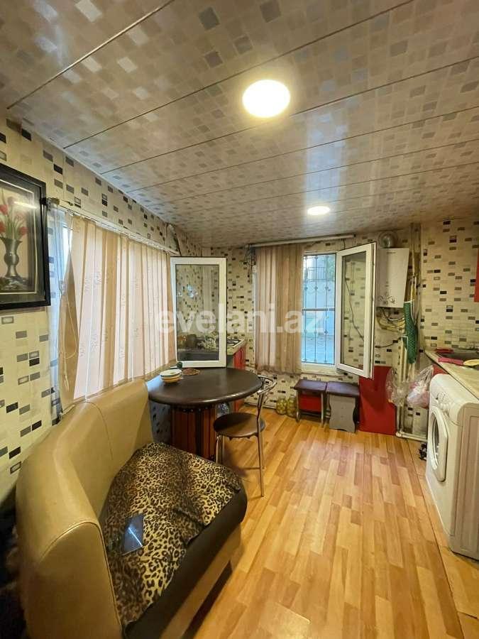 Satılır, köhnə tikili, 3 otaqlı, 50 m², Bakı, Səbail r, İçəri Şəhər m.
