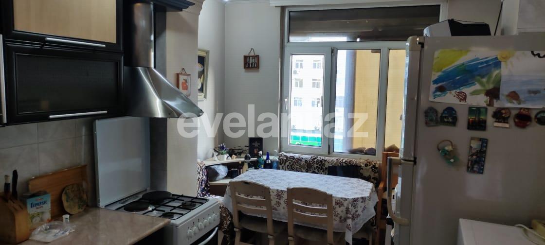 Kirayə verilir, köhnə tikili, 3 otaqlı, 78 m², Bakı, Nərimanov r.