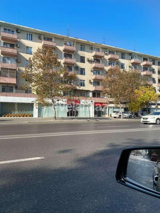 Kirayə verilir, köhnə tikili, 3 otaqlı, 90 m², Bakı, Nərimanov r.