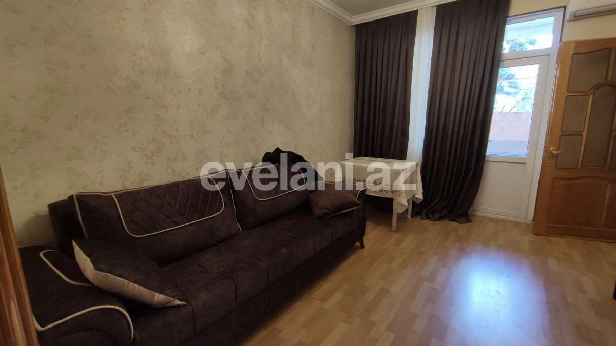 Kirayə verilir, köhnə tikili, 2 otaqlı, 65 m², Bakı, Nəsimi r, 4-cü mikrorayon q, Memar Əcəmi m.