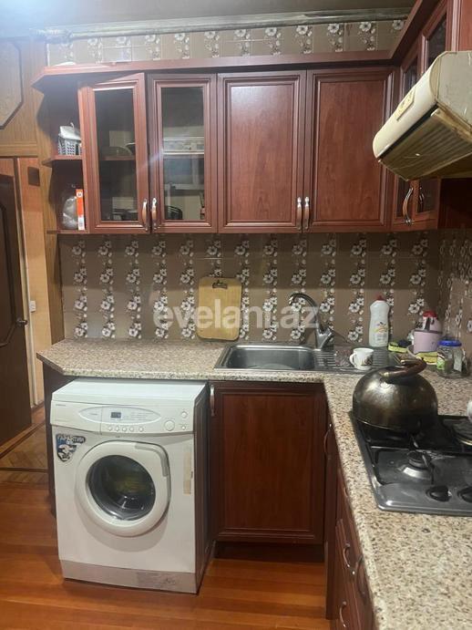 Kirayə verilir, köhnə tikili, 2 otaqlı, 75 m², Bakı, Yasamal r, Yasamal q, İnşaatçılar m.