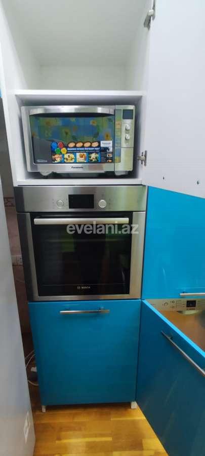 Kirayə verilir, köhnə tikili, 3 otaqlı, 150 m², Bakı, Xətai r, Şah İsmayıl Xətai m.