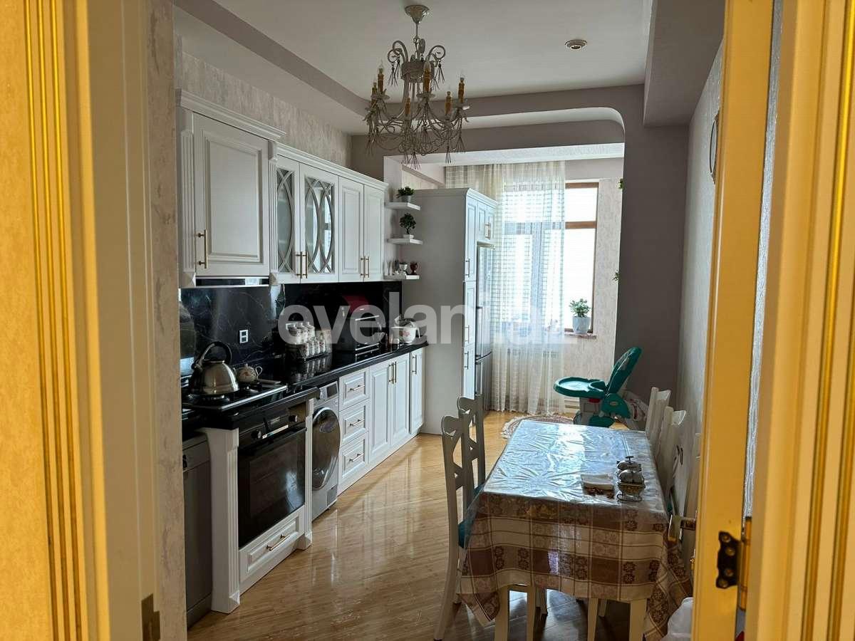 Satılır, yeni tikili, 3 otaqlı, 147 m², Bakı, Nərimanov r, Nəriman Nərimanov m.