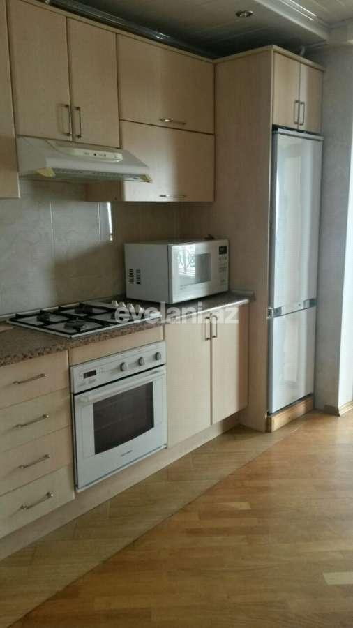 Rent, new building, 3 room, 140 m², Baku, Sabail r, Icheri Sheher m.