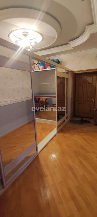 Kirayə verilir, köhnə tikili, 3 otaqlı, 150 m², Bakı, Xətai r, Şah İsmayıl Xətai m.