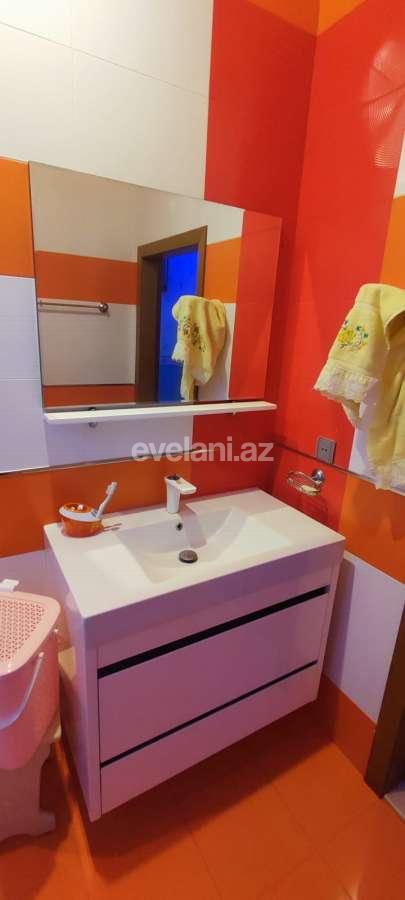 Kirayə verilir, köhnə tikili, 3 otaqlı, 150 m², Bakı, Xətai r, Şah İsmayıl Xətai m.