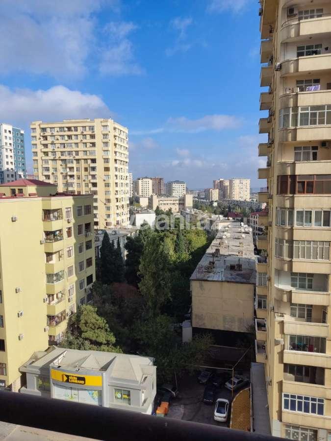 Satılır, yeni tikili, 4 otaqlı, 180 m², Bakı, Nəsimi r, 3-cü mikrorayon q, Memar Əcəmi m.